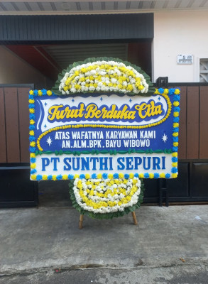 Papan Bunga Duka di Ganting Parak Gadang