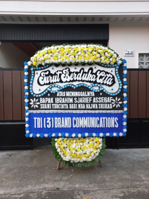 Papan Bunga Duka di Ganting Parak Gadang